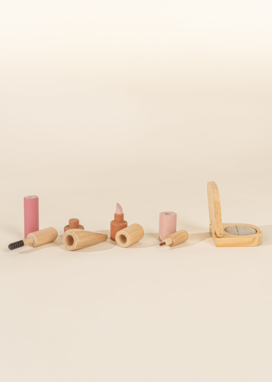 Wooden Beauty Set – Nascondino